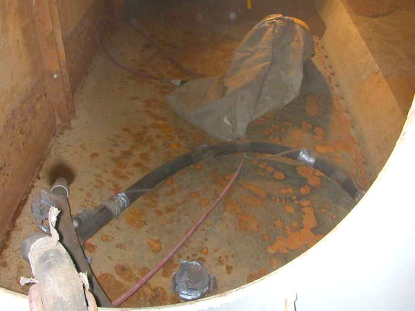 Containment area storage tank before Belzona 5811 application