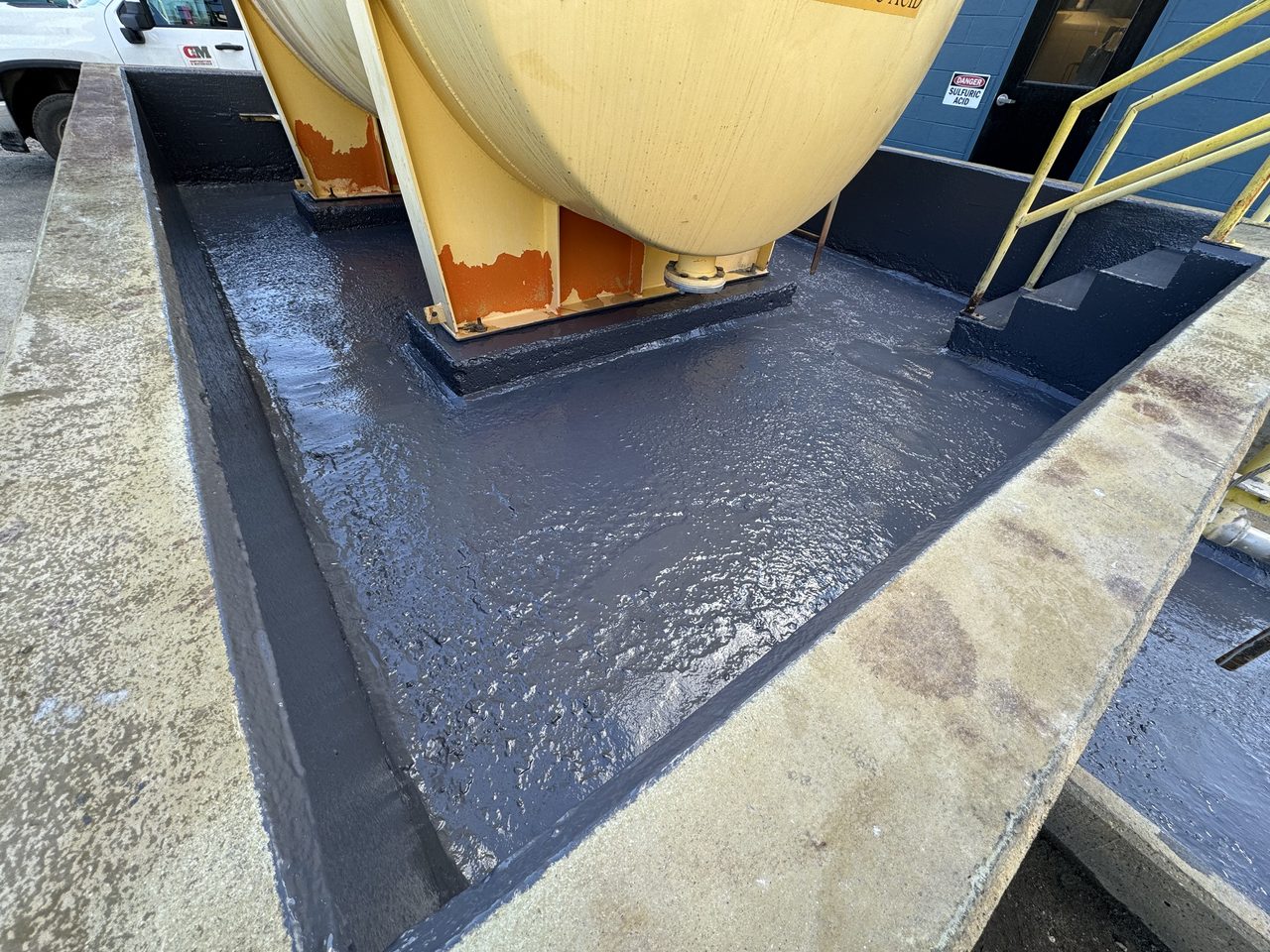 Belzona 4311 Protects Bund Area from Sulphuric Acid